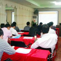 半岛网页版登入界面进行系统培训